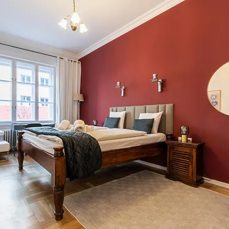 80 Sqm, 3 Bedrooms, 2 Bathrooms, New ブダペスト