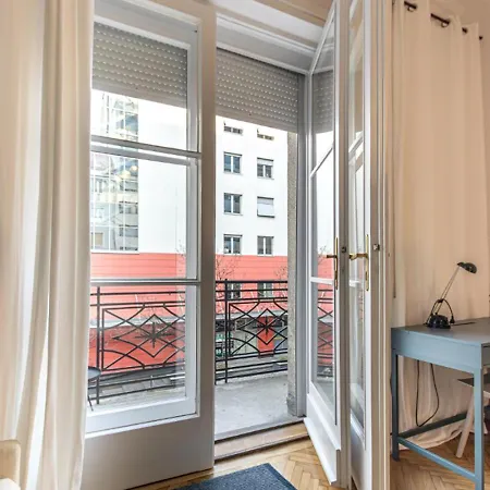 アパート 80 Sqm, 3 Bedrooms, 2 Bathrooms, New ブダペスト