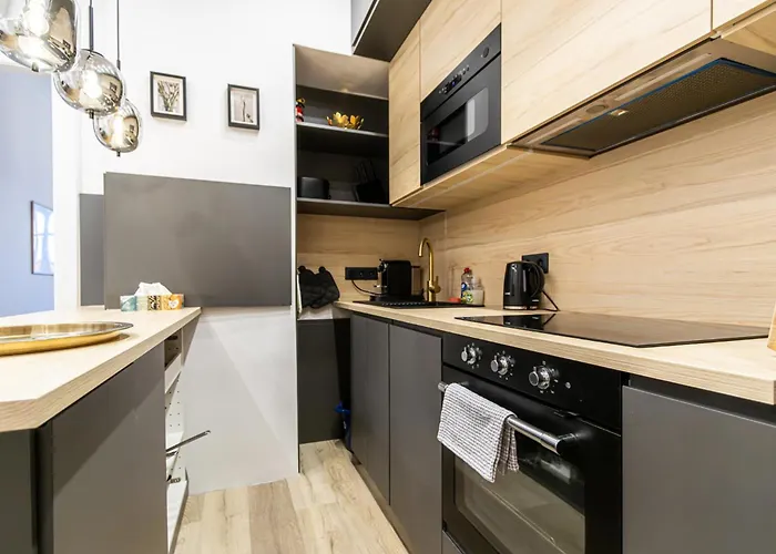 80 Sqm, 3 Bedrooms, 2 Bathrooms, New Βουδαπέστη