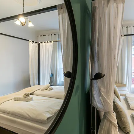 80 Sqm, 3 Bedrooms, 2 Bathrooms, New