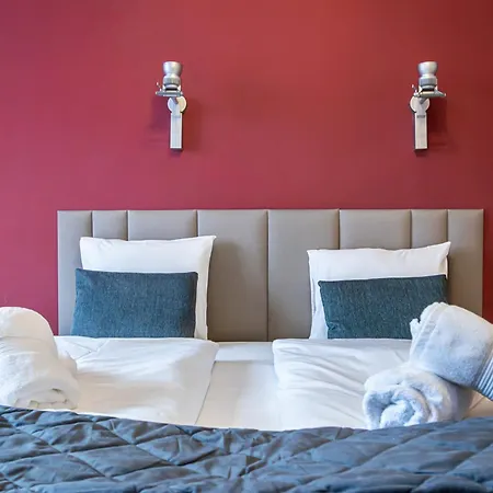 Apartamento 80 Sqm, 3 Bedrooms, 2 Bathrooms, New *