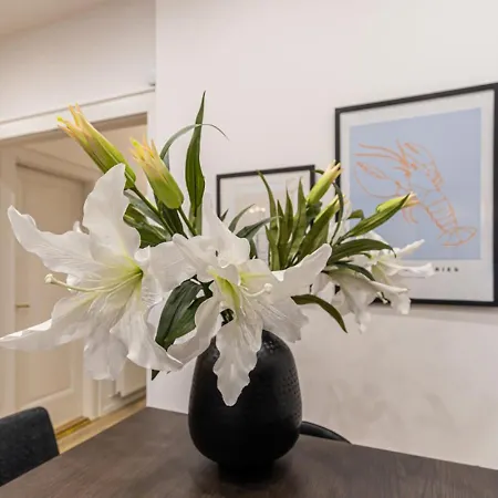 80 Sqm, 3 Bedrooms, 2 Bathrooms, New *