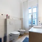 아파트 80 Sqm, 3 Bedrooms, 2 Bathrooms, New *