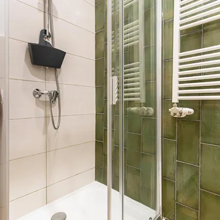 80 Sqm, 3 Bedrooms, 2 Bathrooms, New * Budapest